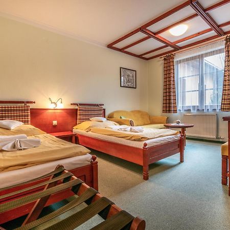 Hotel Golfer Kremnica Exteriör bild