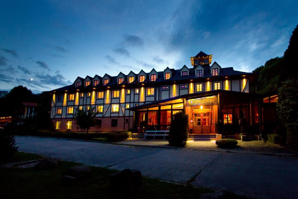 Hotel Golfer Kremnica Exteriör bild